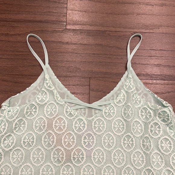 NWT Francesca’s Mint Lace Strappy Cami - Size XS - Picture 5 of 9